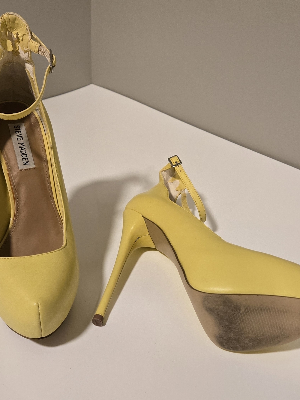 Steve Madden Yellow Larsa Ankle-Strap Platform Pumps - Picture 6 of 12